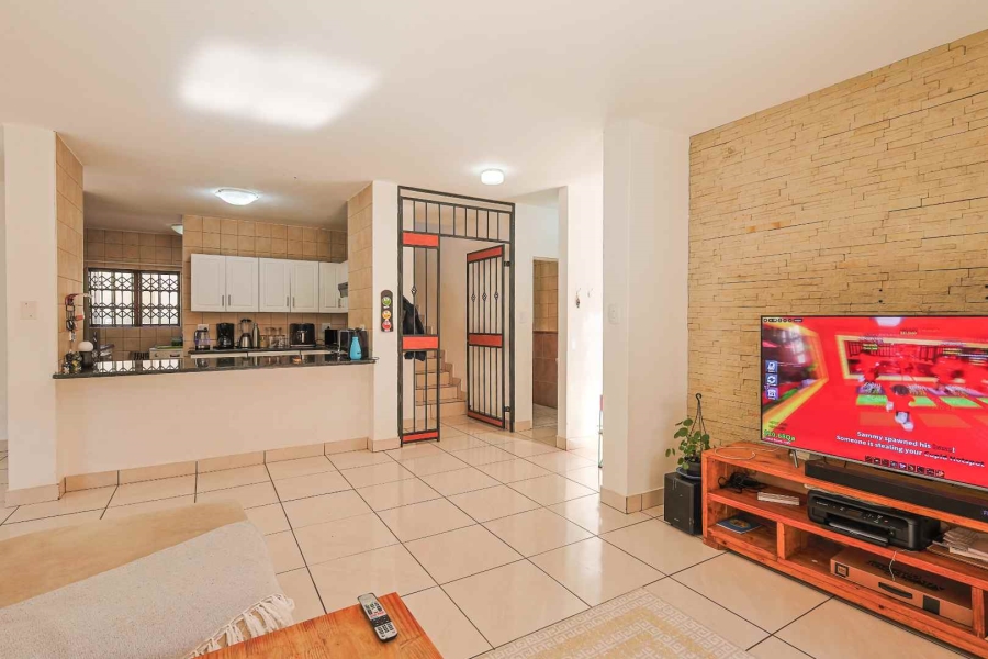 To Let 4 Bedroom Property for Rent in Equestria Gauteng