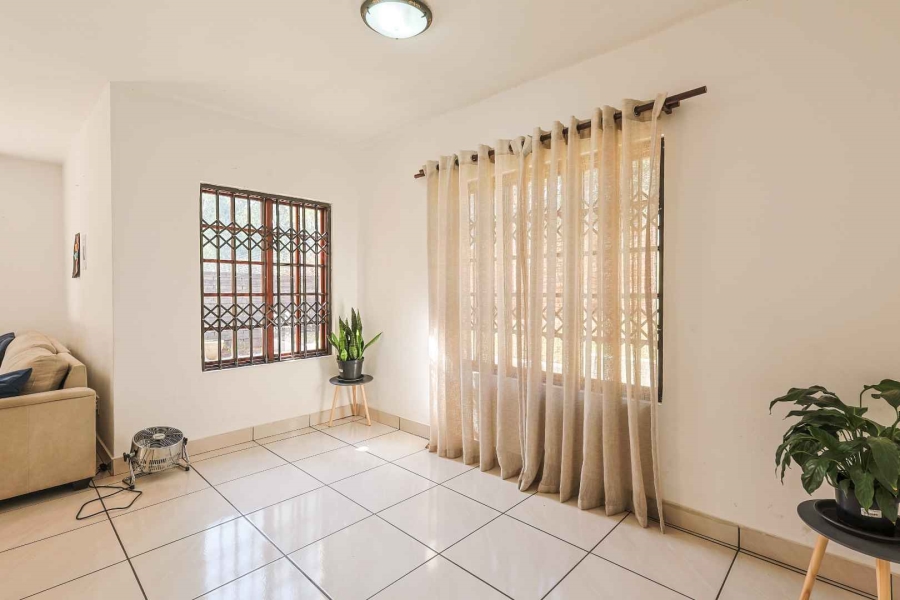To Let 4 Bedroom Property for Rent in Equestria Gauteng