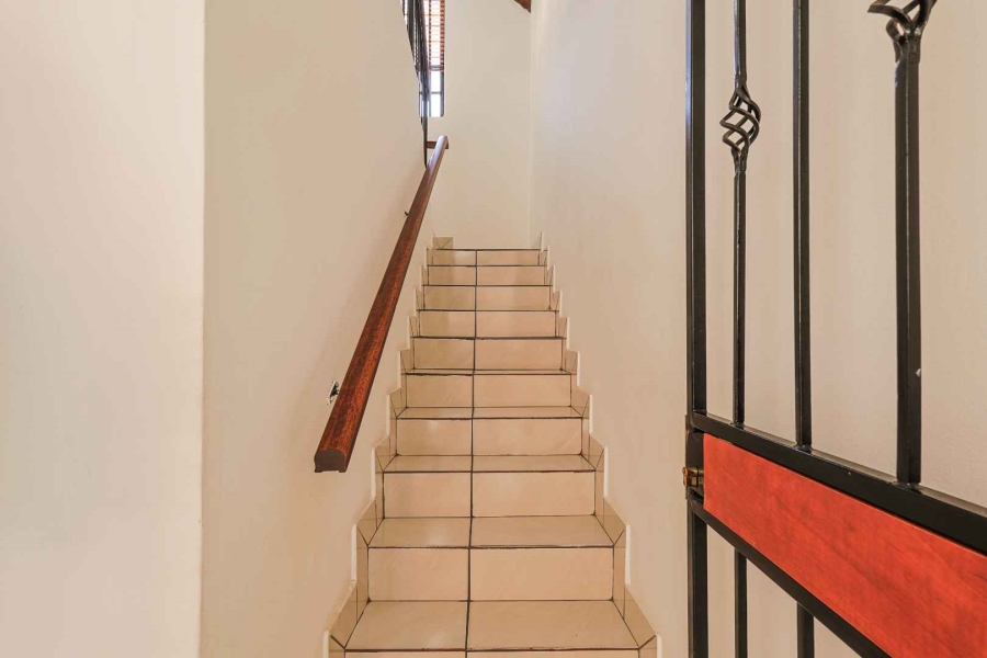 To Let 4 Bedroom Property for Rent in Equestria Gauteng