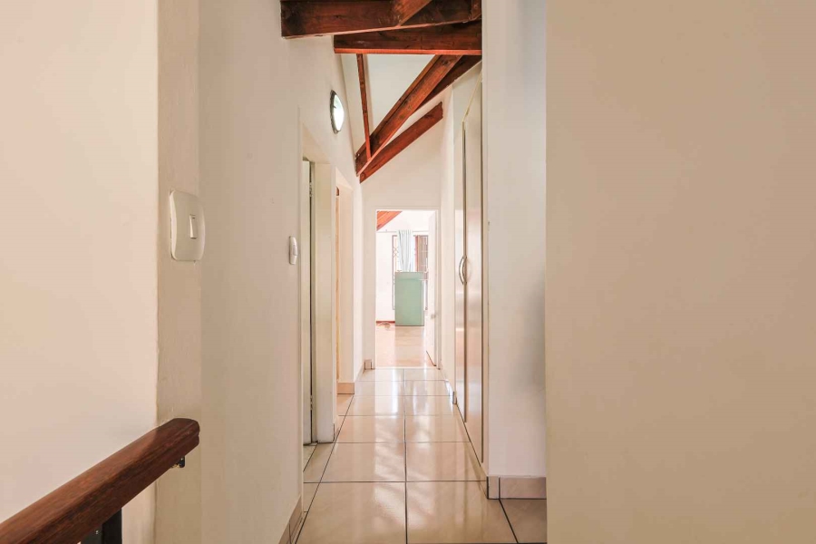 To Let 4 Bedroom Property for Rent in Equestria Gauteng