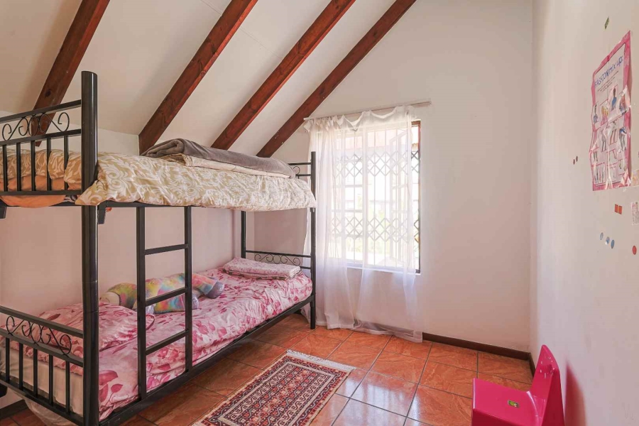 To Let 4 Bedroom Property for Rent in Equestria Gauteng