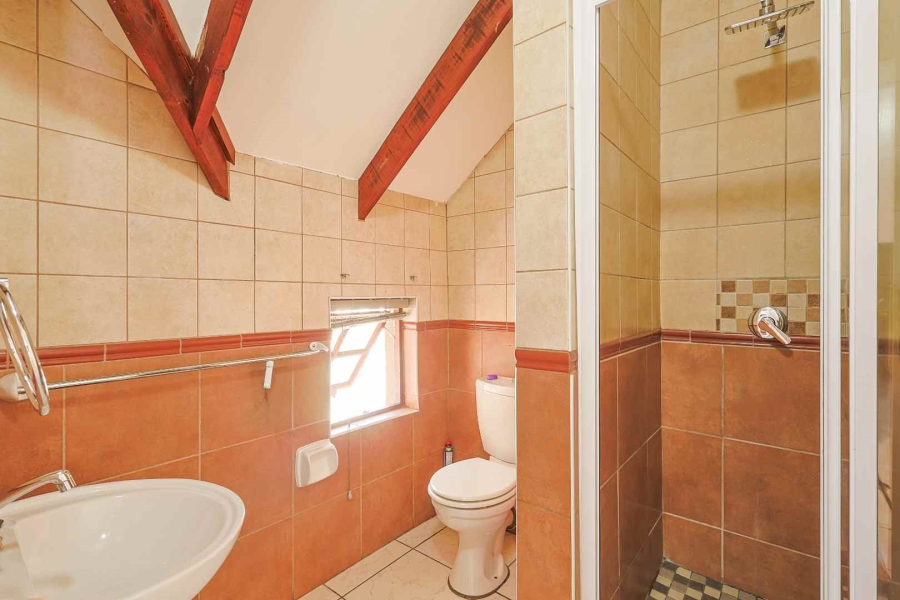 To Let 4 Bedroom Property for Rent in Equestria Gauteng