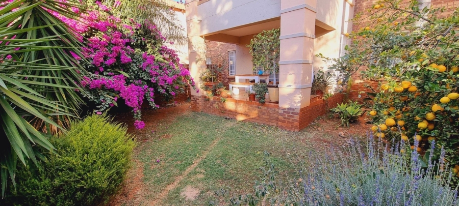 2 Bedroom Property for Sale in Equestria Gauteng