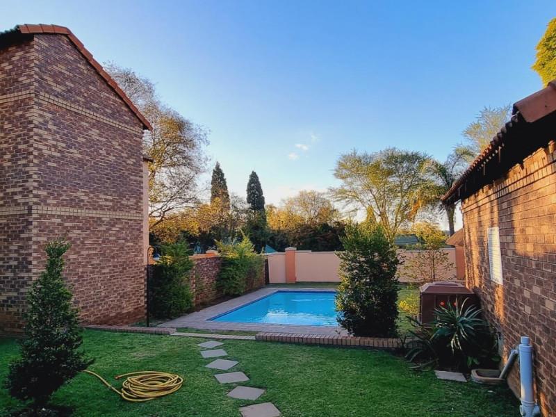 2 Bedroom Property for Sale in Equestria Gauteng