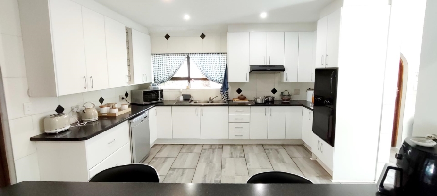 3 Bedroom Property for Sale in Newlands Gauteng