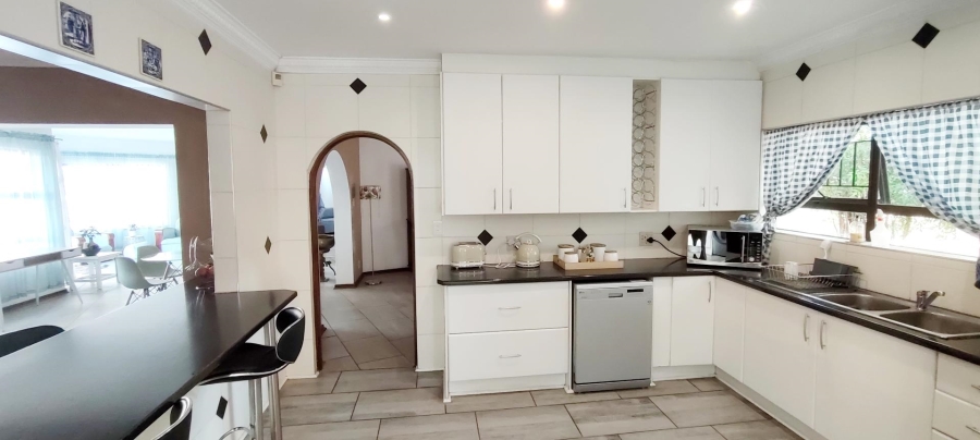 3 Bedroom Property for Sale in Newlands Gauteng