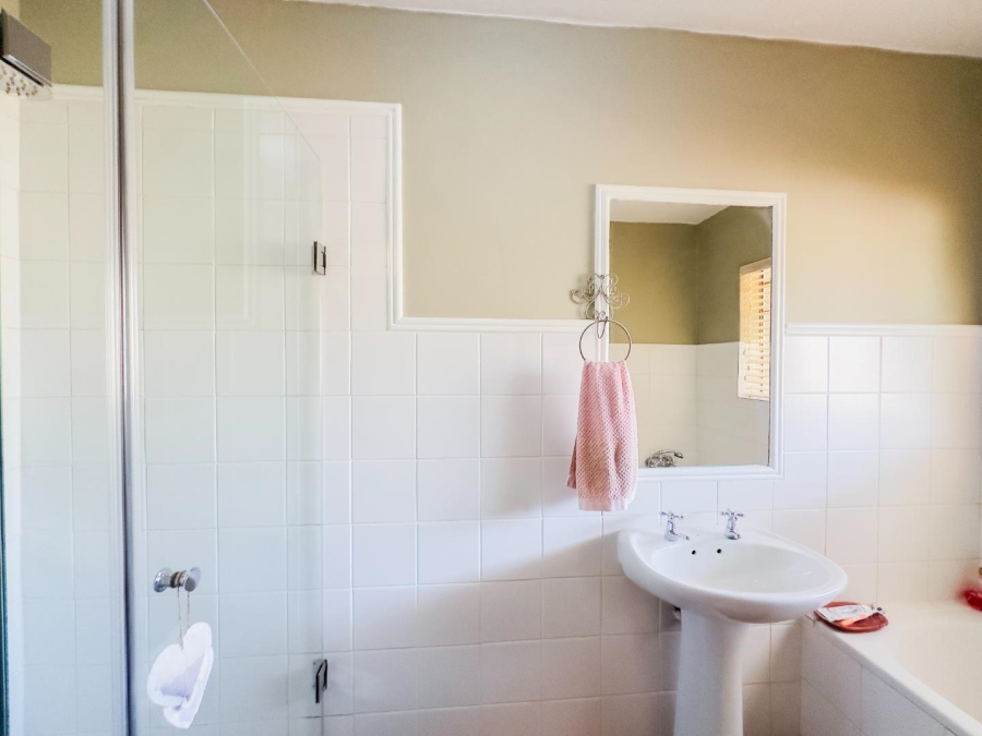 2 Bedroom Property for Sale in Equestria Gauteng