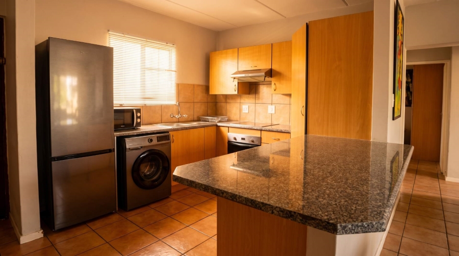 To Let 0 Bedroom Property for Rent in Sonneglans Gauteng