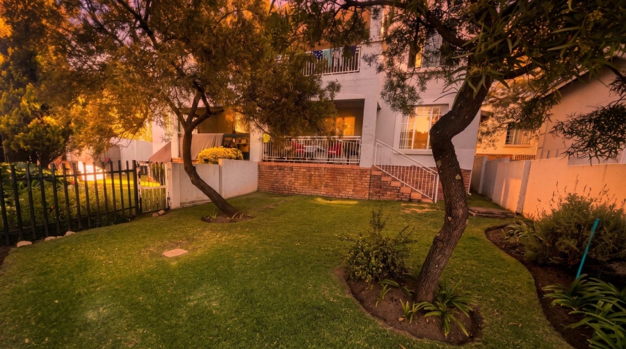 To Let 0 Bedroom Property for Rent in Sonneglans Gauteng