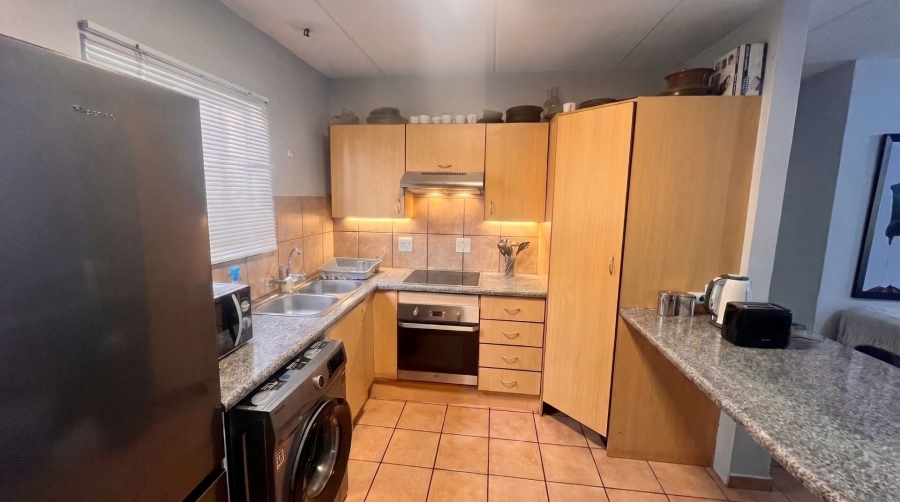 To Let 0 Bedroom Property for Rent in Sonneglans Gauteng