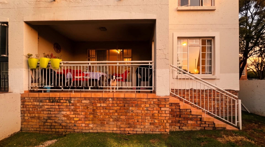 To Let 0 Bedroom Property for Rent in Sonneglans Gauteng