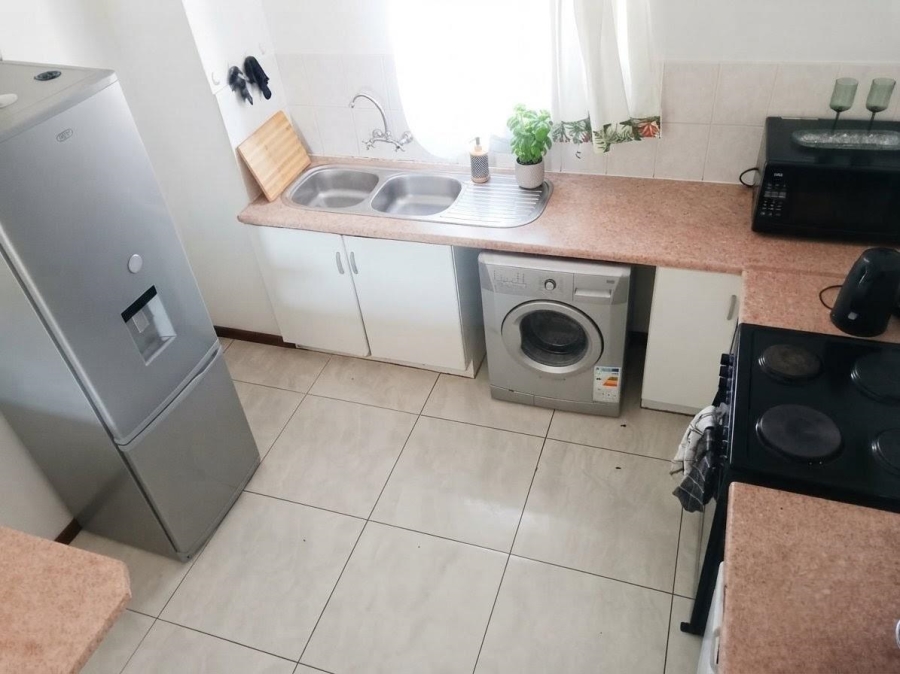 2 Bedroom Property for Sale in Dorandia Gauteng