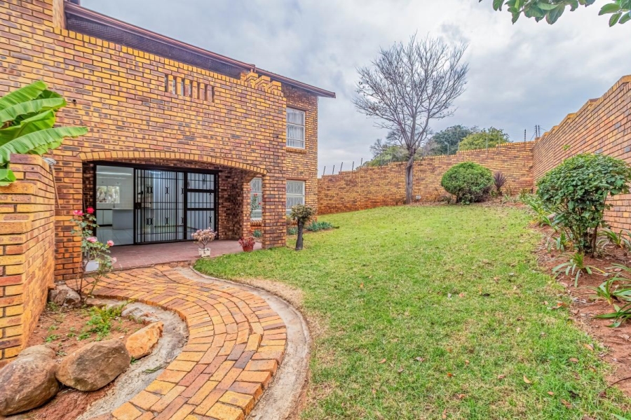 2 Bedroom Property for Sale in Bruma Gauteng
