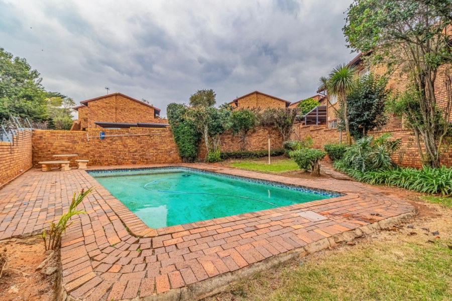 2 Bedroom Property for Sale in Bruma Gauteng