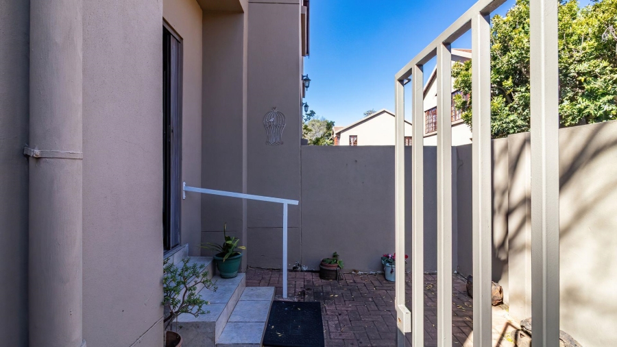 3 Bedroom Property for Sale in Florida Gauteng