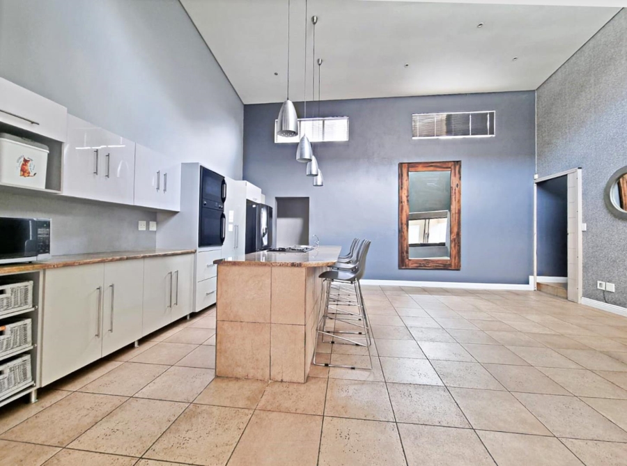 4 Bedroom Property for Sale in Silver Lakes Gauteng