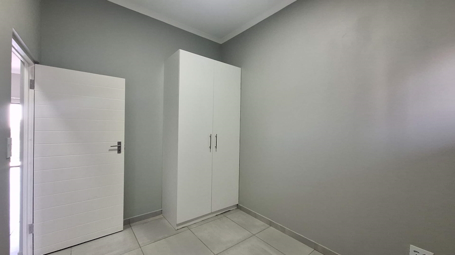 To Let 2 Bedroom Property for Rent in Ferndale Gauteng
