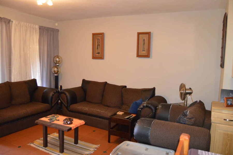 2 Bedroom Property for Sale in Doornpoort Gauteng