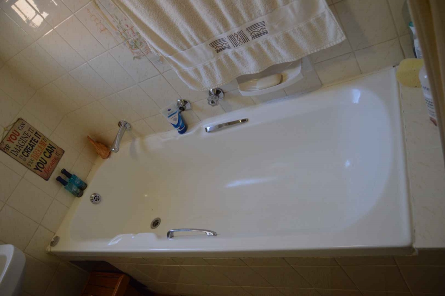 2 Bedroom Property for Sale in Doornpoort Gauteng
