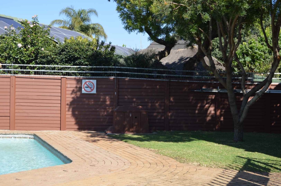 2 Bedroom Property for Sale in Doornpoort Gauteng