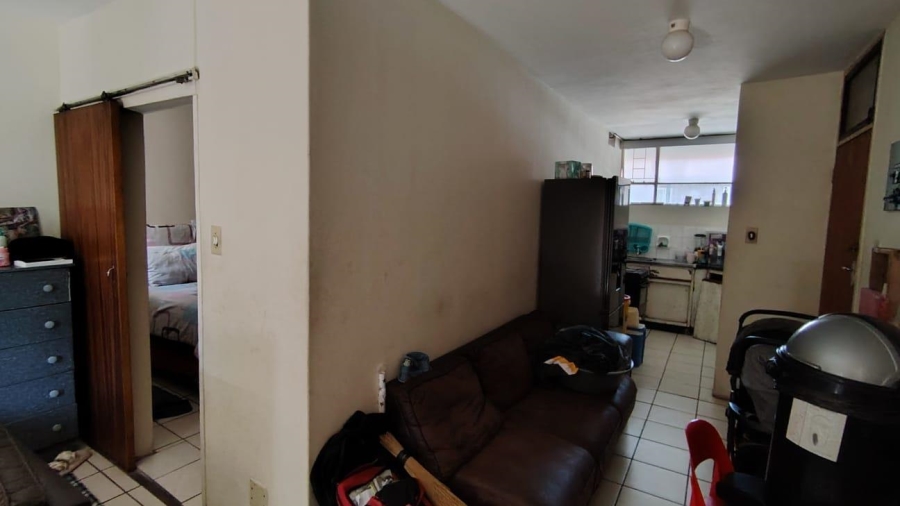 1 Bedroom Property for Sale in Sunnyside Gauteng