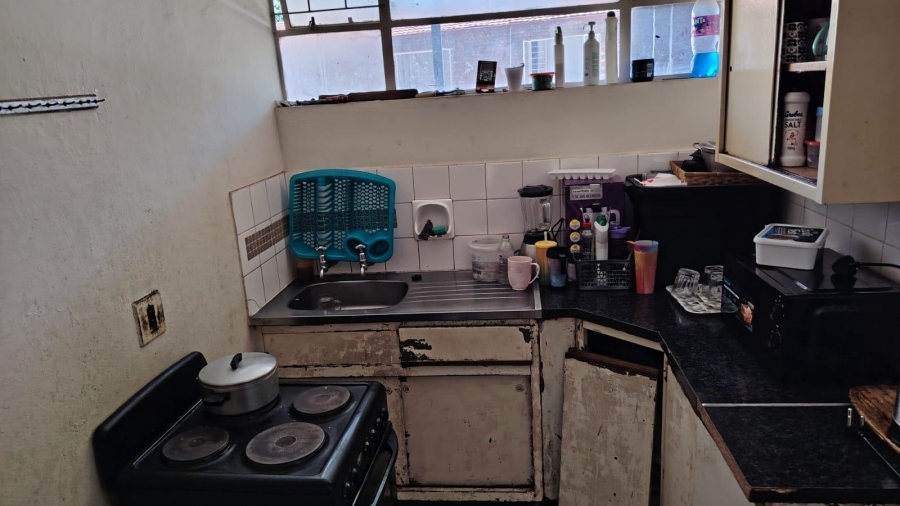 1 Bedroom Property for Sale in Sunnyside Gauteng