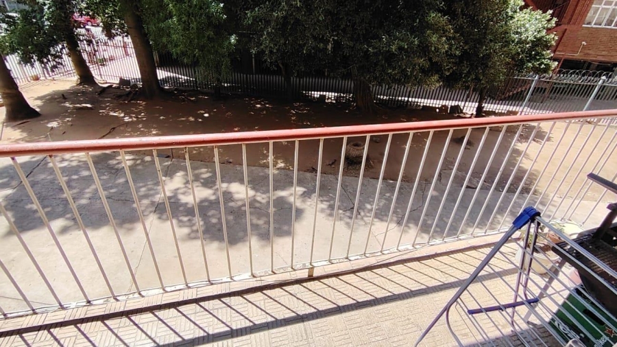 1 Bedroom Property for Sale in Sunnyside Gauteng