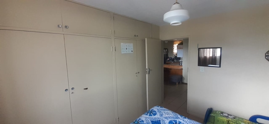To Let 1 Bedroom Property for Rent in Gezina Gauteng