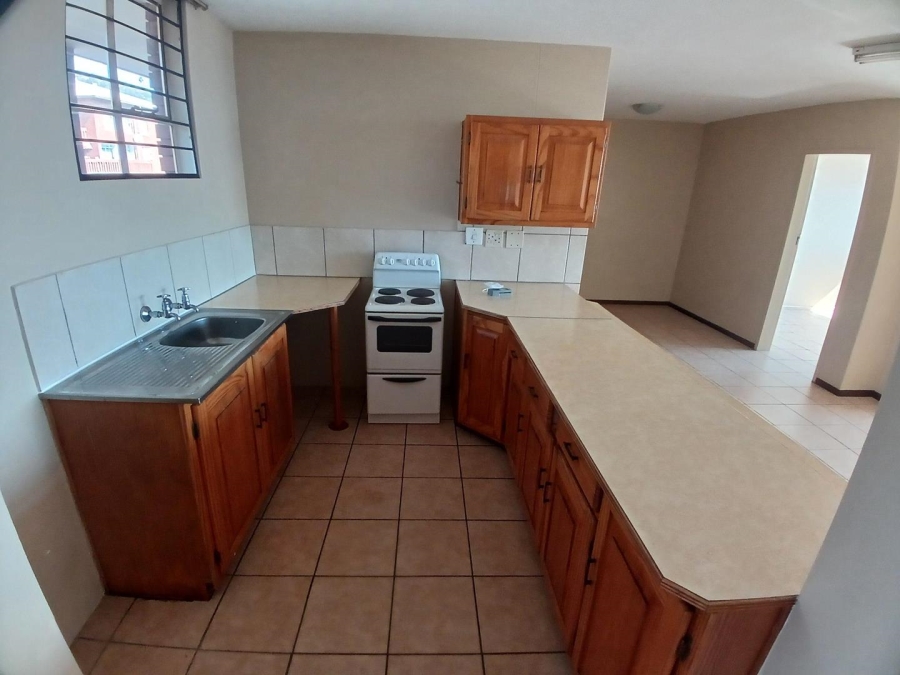 To Let 1 Bedroom Property for Rent in Gezina Gauteng