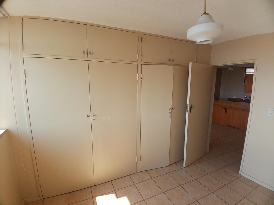 To Let 1 Bedroom Property for Rent in Gezina Gauteng