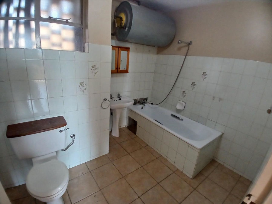 To Let 1 Bedroom Property for Rent in Gezina Gauteng