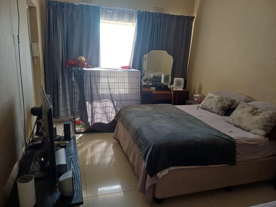 3 Bedroom Property for Sale in Van Riebeeck Park Gauteng