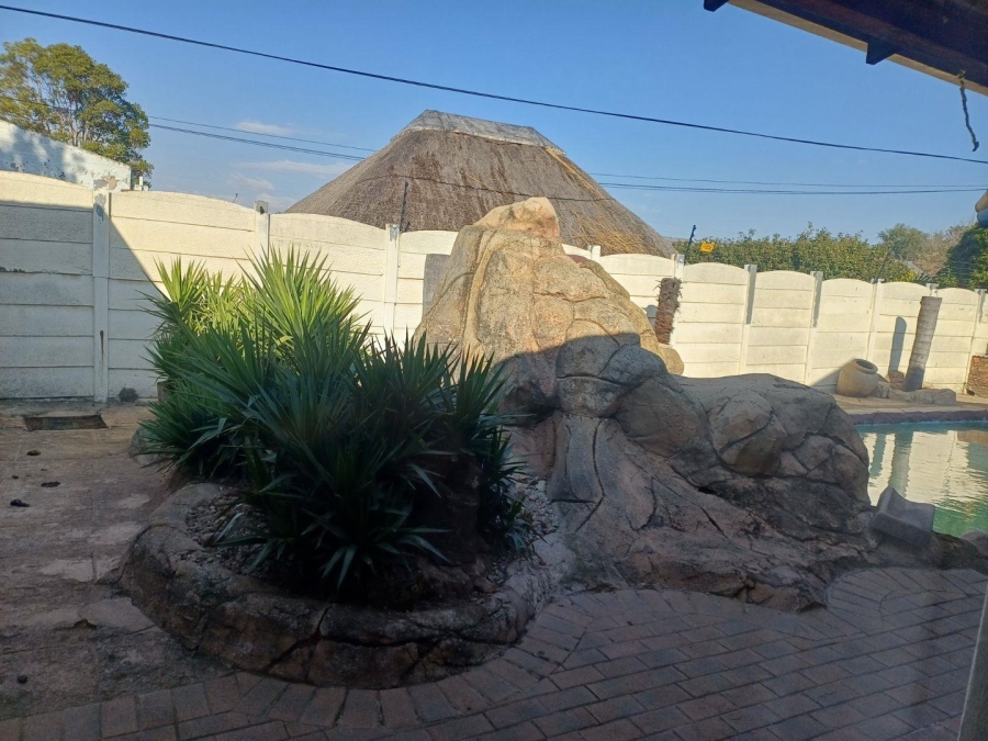 3 Bedroom Property for Sale in Van Riebeeck Park Gauteng