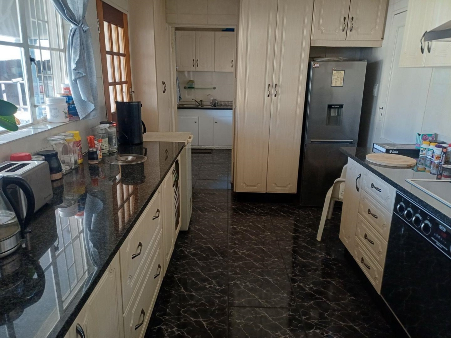 3 Bedroom Property for Sale in Van Riebeeck Park Gauteng