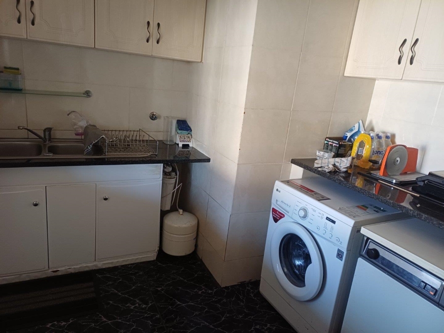 3 Bedroom Property for Sale in Van Riebeeck Park Gauteng