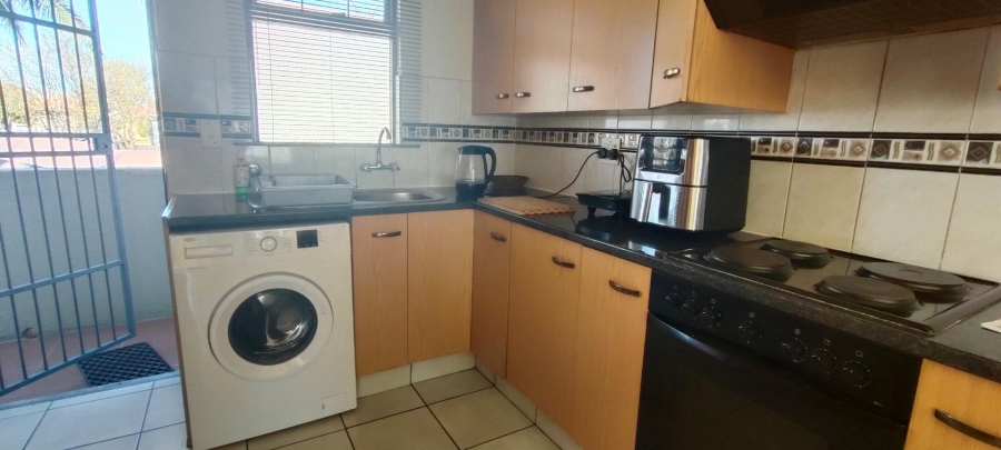 2 Bedroom Property for Sale in Verwoerdpark Gauteng