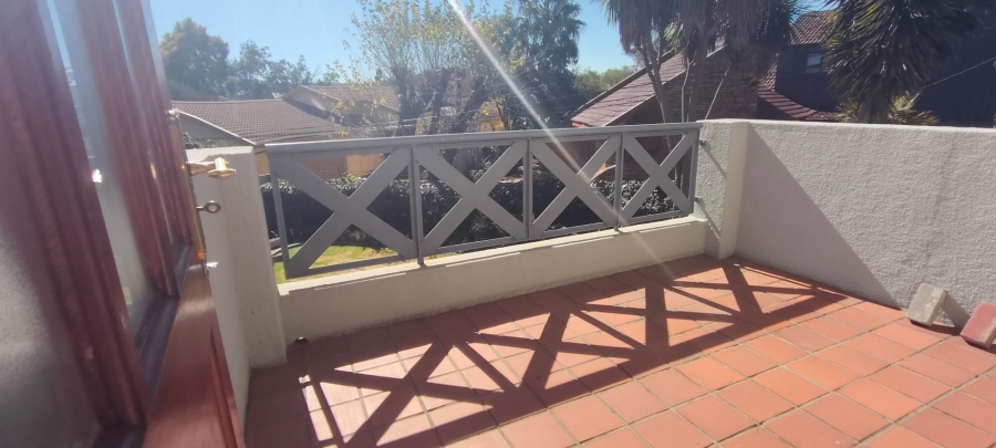 2 Bedroom Property for Sale in Verwoerdpark Gauteng