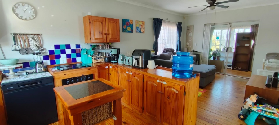 3 Bedroom Property for Sale in Brackendowns Gauteng