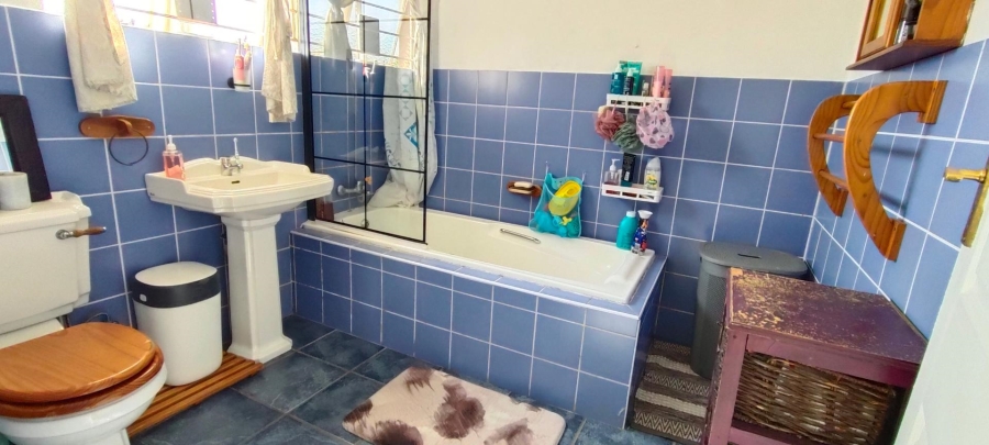 3 Bedroom Property for Sale in Brackendowns Gauteng