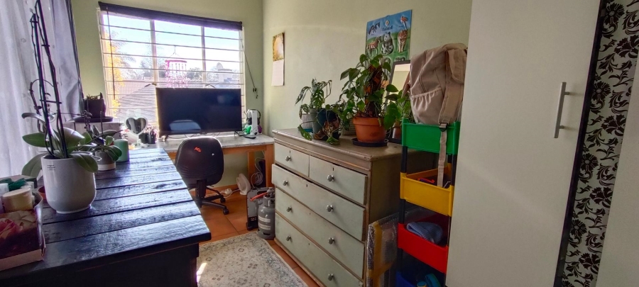 3 Bedroom Property for Sale in Brackendowns Gauteng