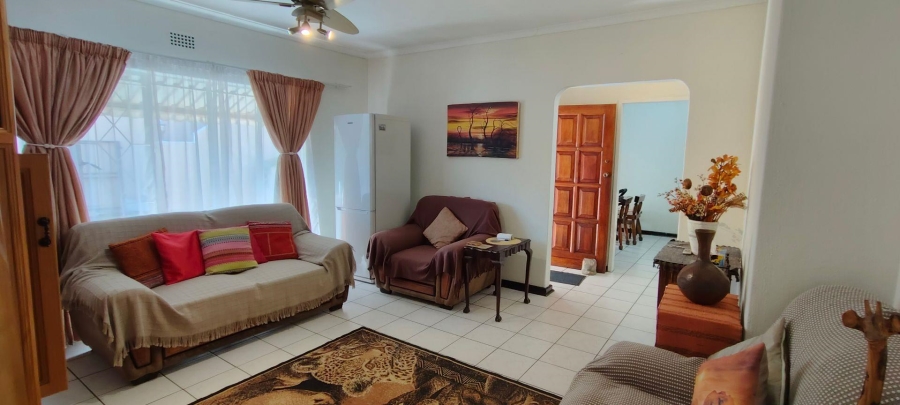 3 Bedroom Property for Sale in Brackendowns Gauteng