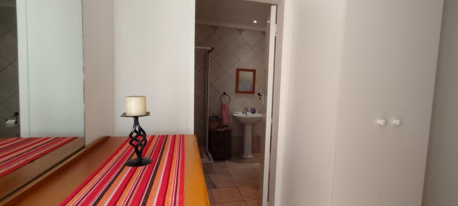 3 Bedroom Property for Sale in Brackendowns Gauteng