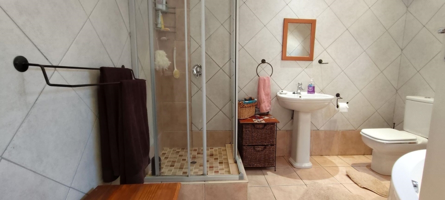 3 Bedroom Property for Sale in Brackendowns Gauteng