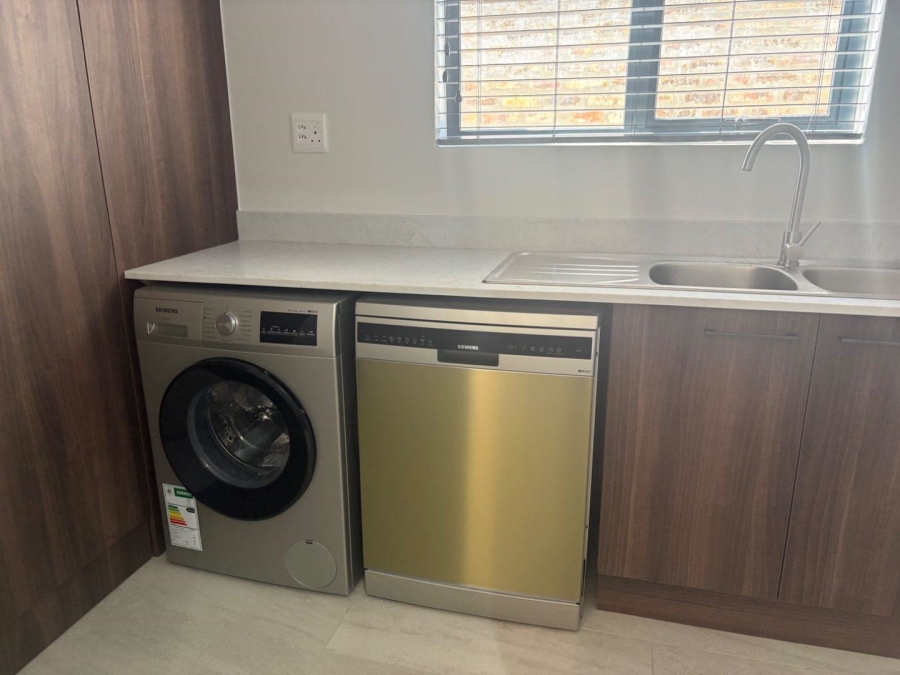 To Let 3 Bedroom Property for Rent in Kyalami Hills Gauteng
