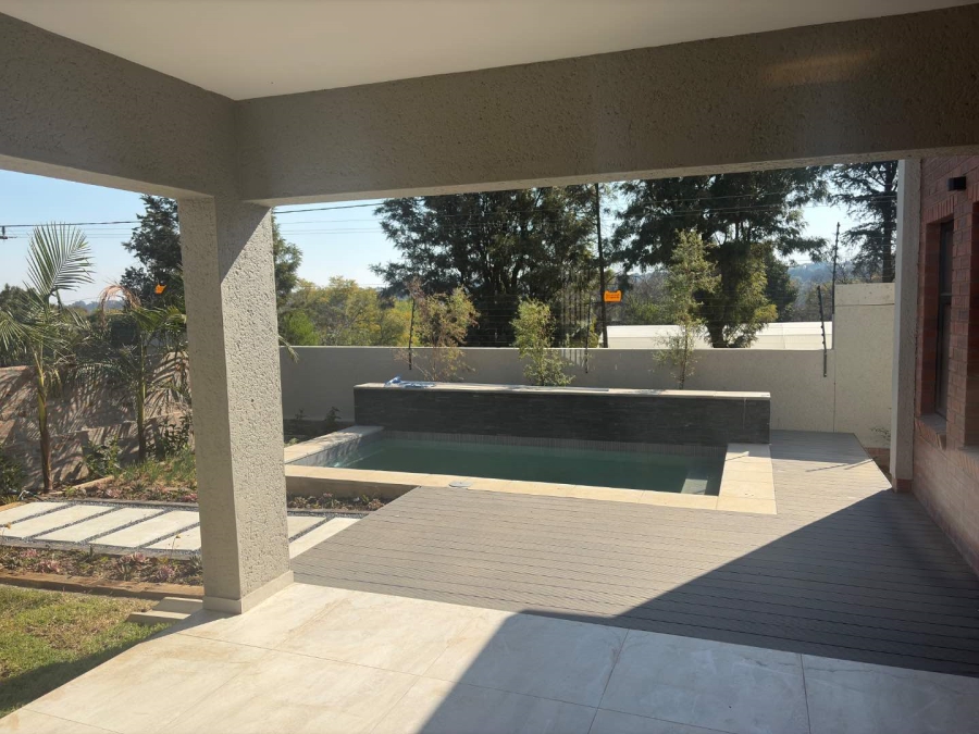 To Let 3 Bedroom Property for Rent in Kyalami Hills Gauteng