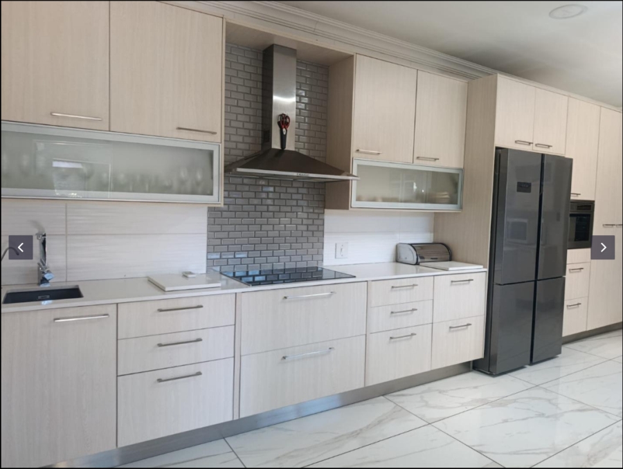 4 Bedroom Property for Sale in Brackenhurst Gauteng