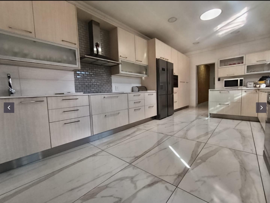 4 Bedroom Property for Sale in Brackenhurst Gauteng