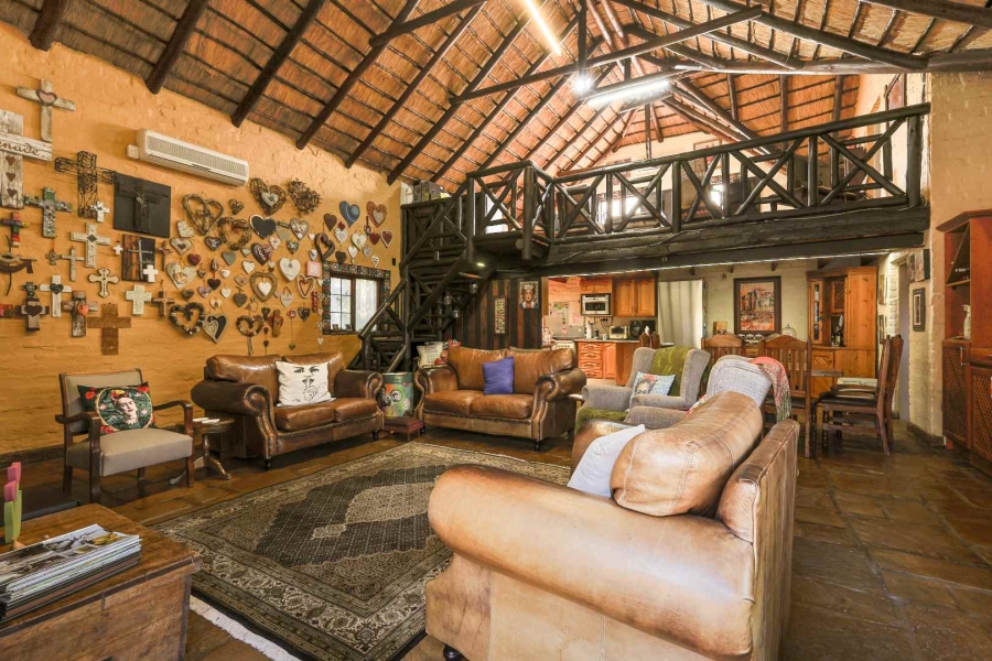 4 Bedroom Property for Sale in Wapadrand Gauteng