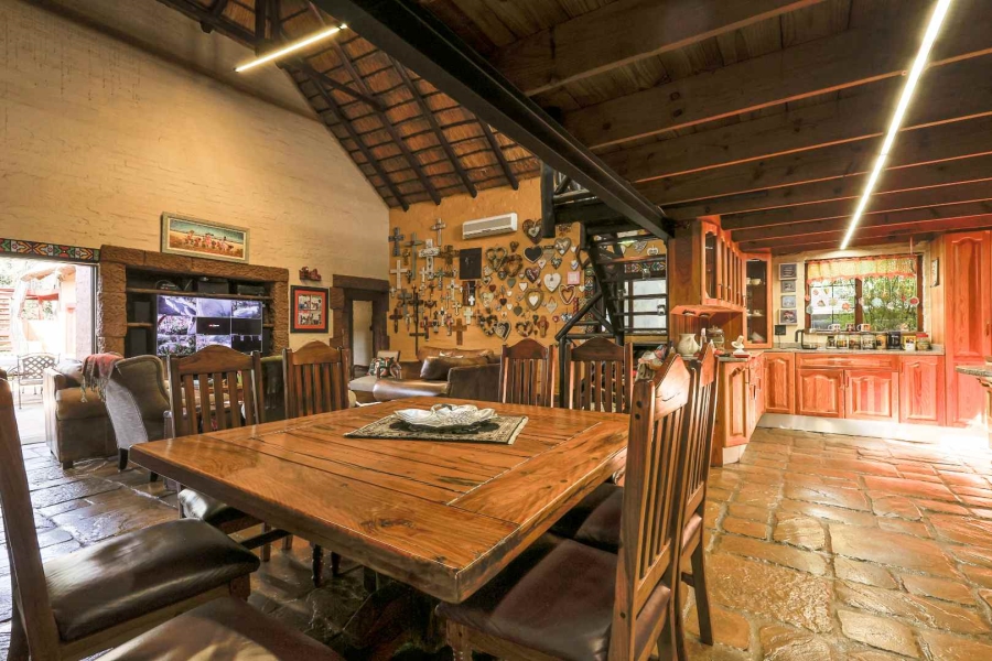 4 Bedroom Property for Sale in Wapadrand Gauteng