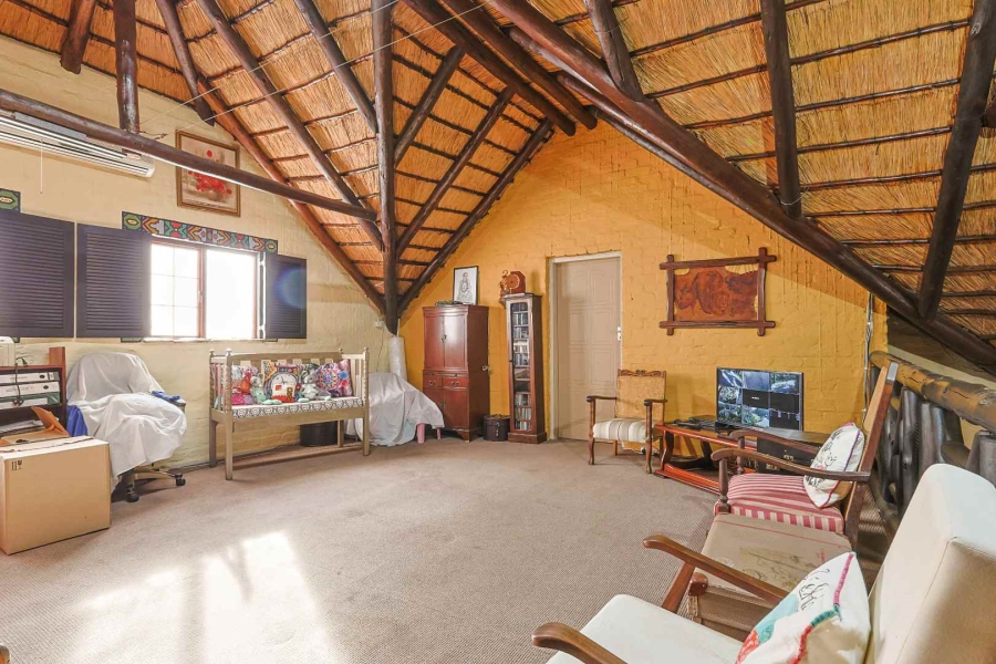 4 Bedroom Property for Sale in Wapadrand Gauteng